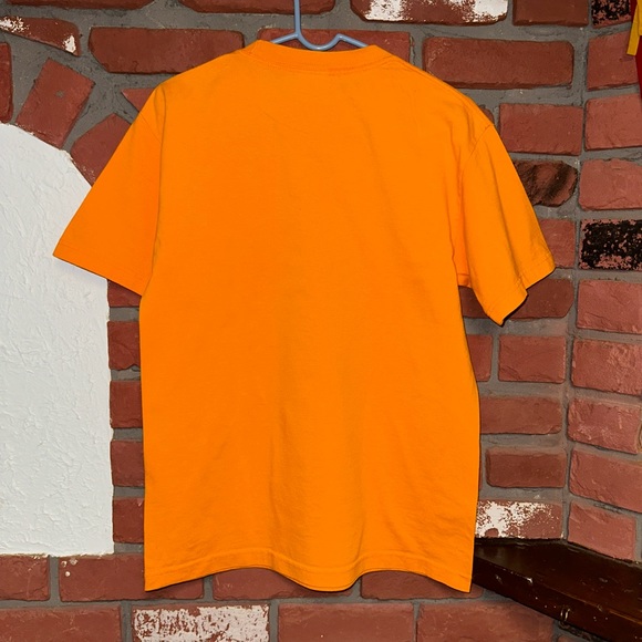 Vtg. 2000s TCX Tennessee Volunteers Orange T-Shirt
Mens Size Medium - Picture 2 of 4